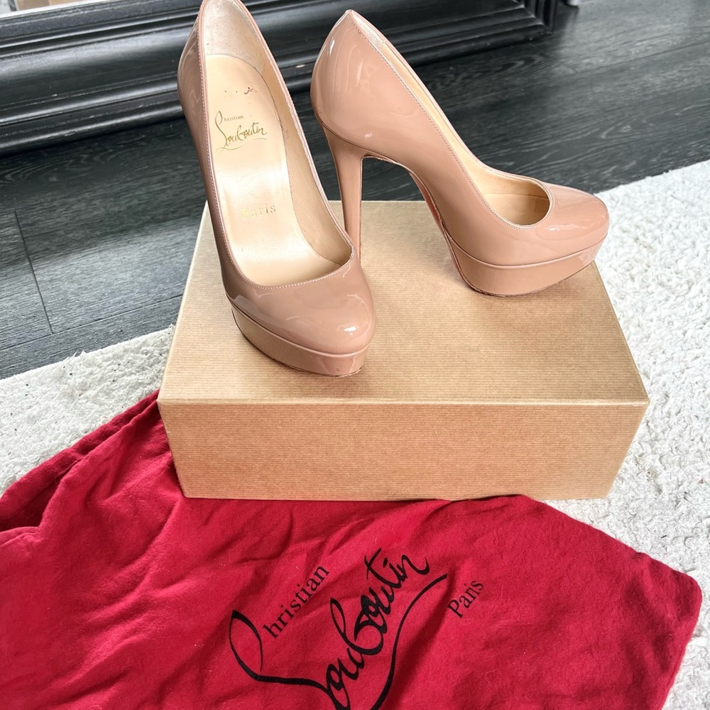AUTHENTIC CHRISTIAN LOUBOUTIN PARIS heels